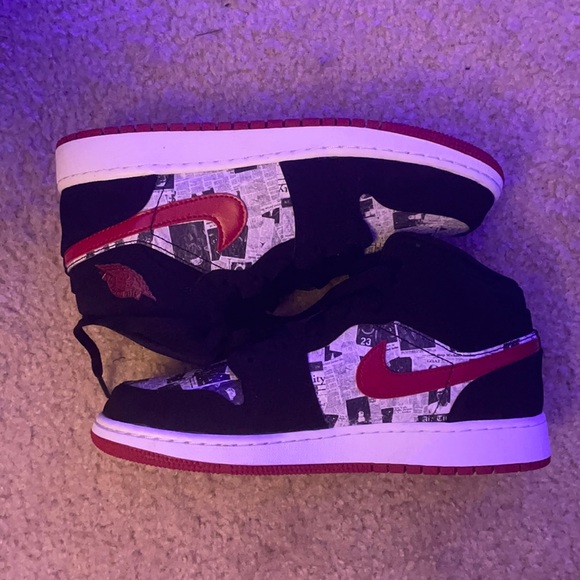 Jordan Other - Jordan 1 Mids- Newspaper Air Times